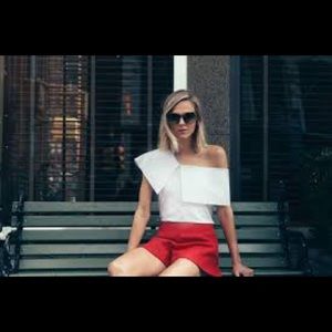 Amara white poplin shoulder top